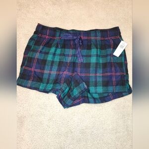 NWT OLD NAVY FAMILY PAJAMAS.  ladies flannel boxer shorts. Size Small